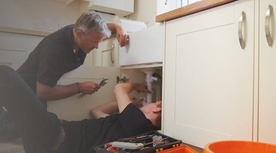Local water heater installation in Inez, TX